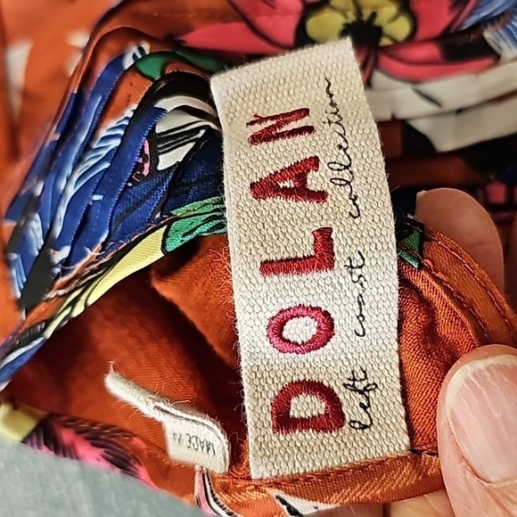 DOLAN adorable little blouse cap sleeves.  Gathered at the top.‎ XS - Picture 7 of 15